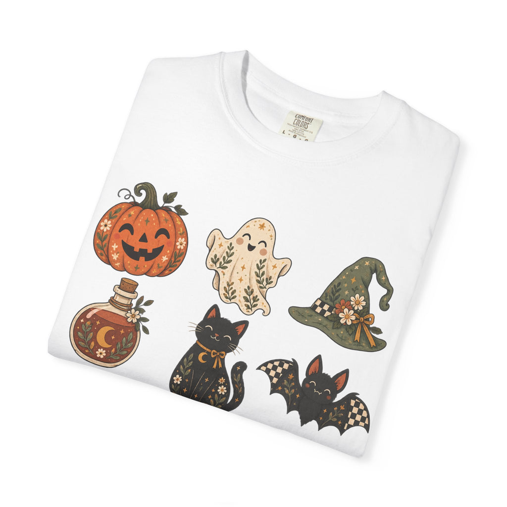 Halloween-Icons T-Shirt — Niedliches Retro-T-Shirt mit Kürbissen, Geist, Katze & Totenkopf