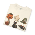 Halloween-Icons T-Shirt — Niedliches Retro-T-Shirt mit Kürbissen, Geist, Katze & Totenkopf