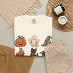Halloween-Icons T-Shirt — Niedliches Retro-T-Shirt mit Kürbissen, Geist, Katze & Totenkopf