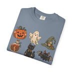 Halloween-Icons T-Shirt — Niedliches Retro-T-Shirt mit Kürbissen, Geist, Katze & Totenkopf