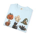 Halloween-Icons T-Shirt — Niedliches Retro-T-Shirt mit Kürbissen, Geist, Katze & Totenkopf