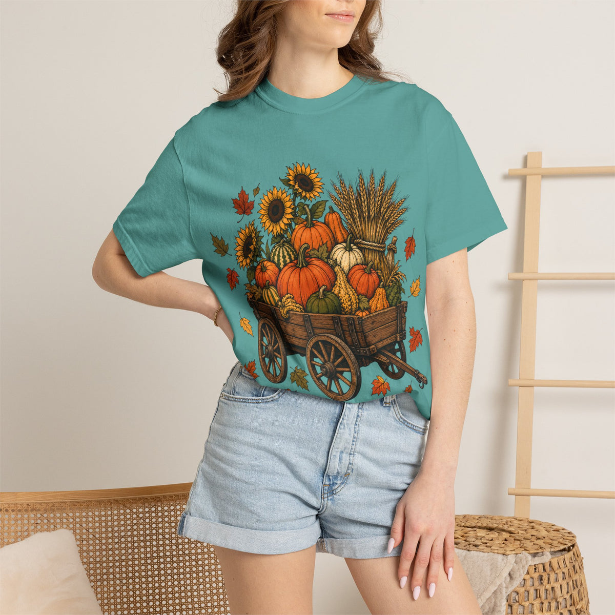 T-Shirt „Herbsternte-Wagen“ — Kürbis & Sonnenblume Herbst-T-Shirt