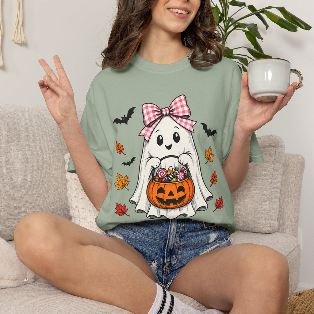 Cute Halloween Ghost T-Shirt — Trick-or-Treat Pumpkin & Bats