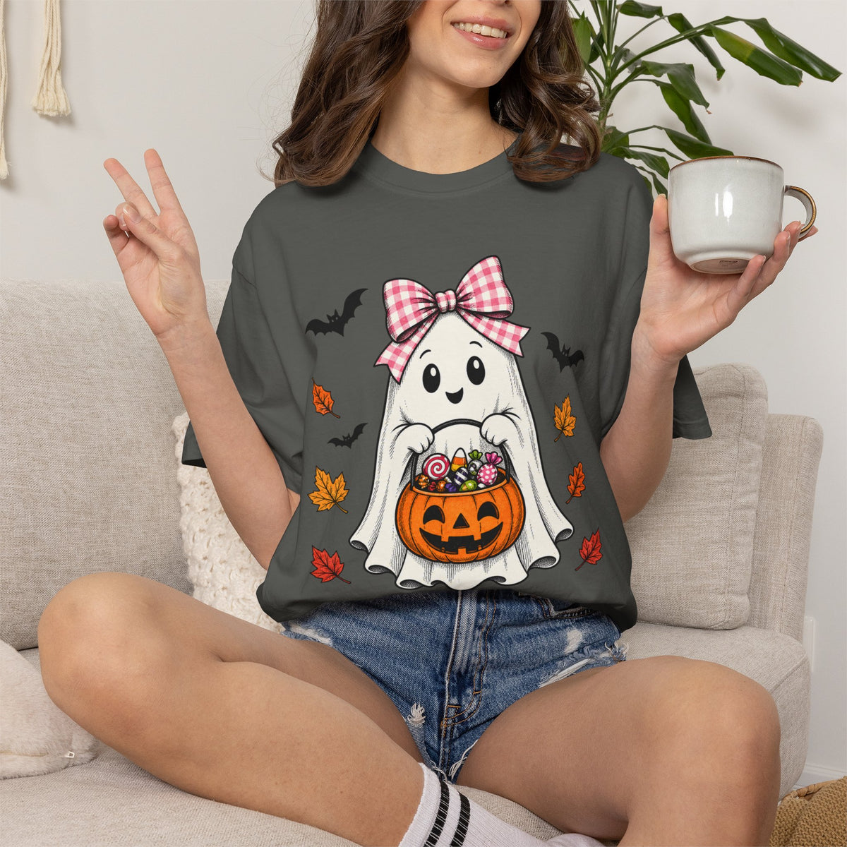 Cute Halloween Ghost T-Shirt — Trick-or-Treat Pumpkin & Bats