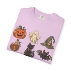 Halloween-Icons T-Shirt — Niedliches Retro-T-Shirt mit Kürbissen, Geist, Katze & Totenkopf