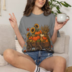 T-Shirt „Herbsternte-Wagen“ — Kürbis & Sonnenblume Herbst-T-Shirt